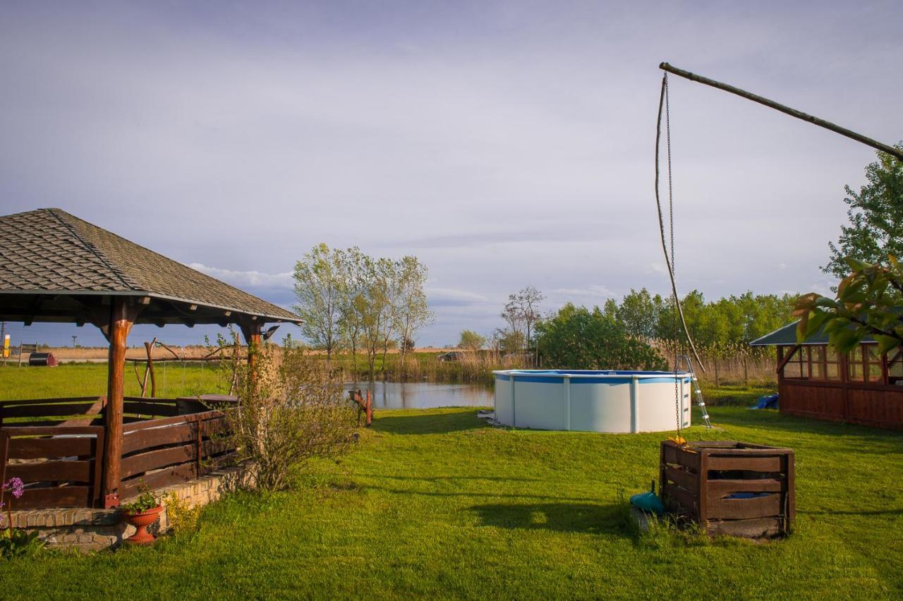 Etno Salas - Etno Ranch - Seosko Turisticko Domacinstvo Villa Palić Dış mekan fotoğraf