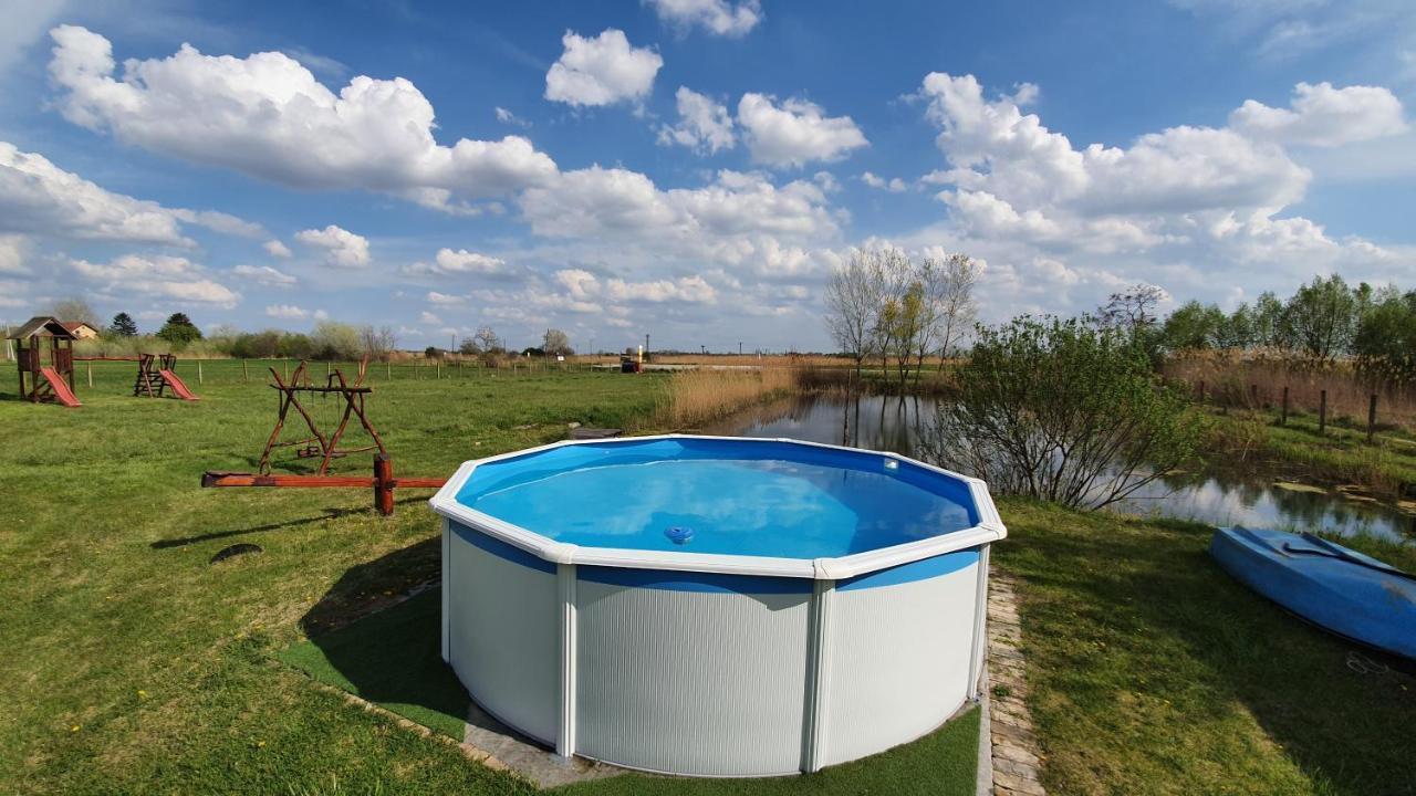 Etno Salas - Etno Ranch - Seosko Turisticko Domacinstvo Villa Palić Dış mekan fotoğraf