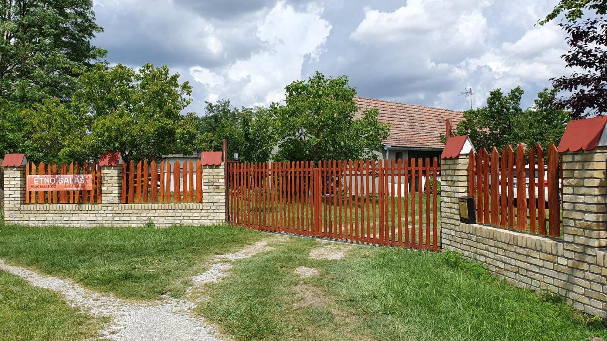 Etno Salas - Etno Ranch - Seosko Turisticko Domacinstvo Villa Palić Dış mekan fotoğraf